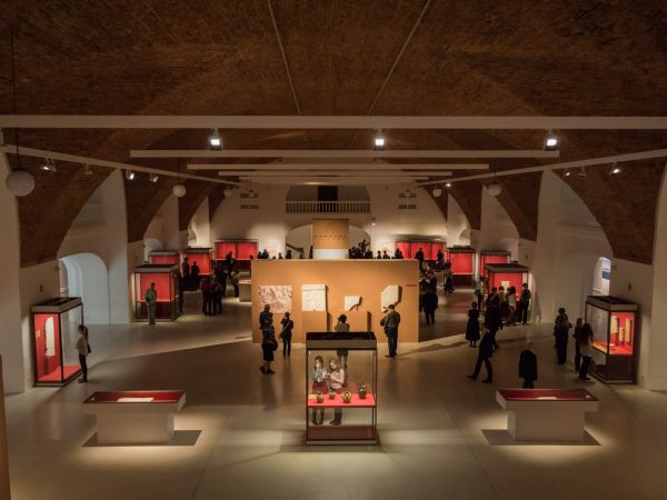 31793527_1933154916718229_5514111458234859520_n